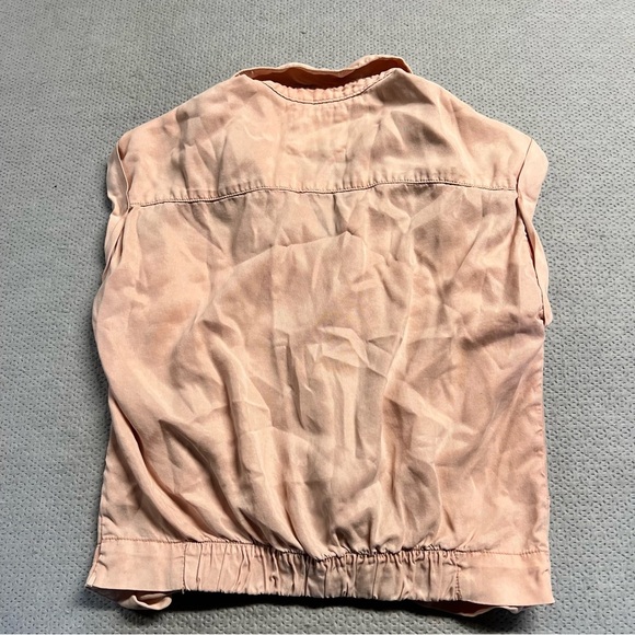 Abercrombie & Fitch Light Pink Short Sleeve Button Down Shirt Size Small - Picture 4 of 5